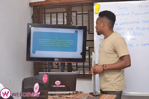 webdeves internship image